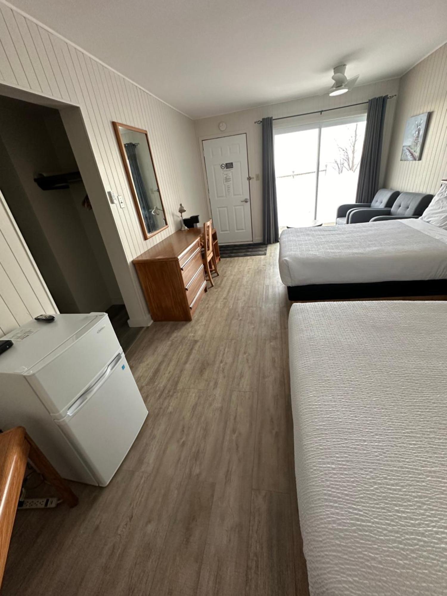 Motel Carleton Sur Mer Экстерьер фото