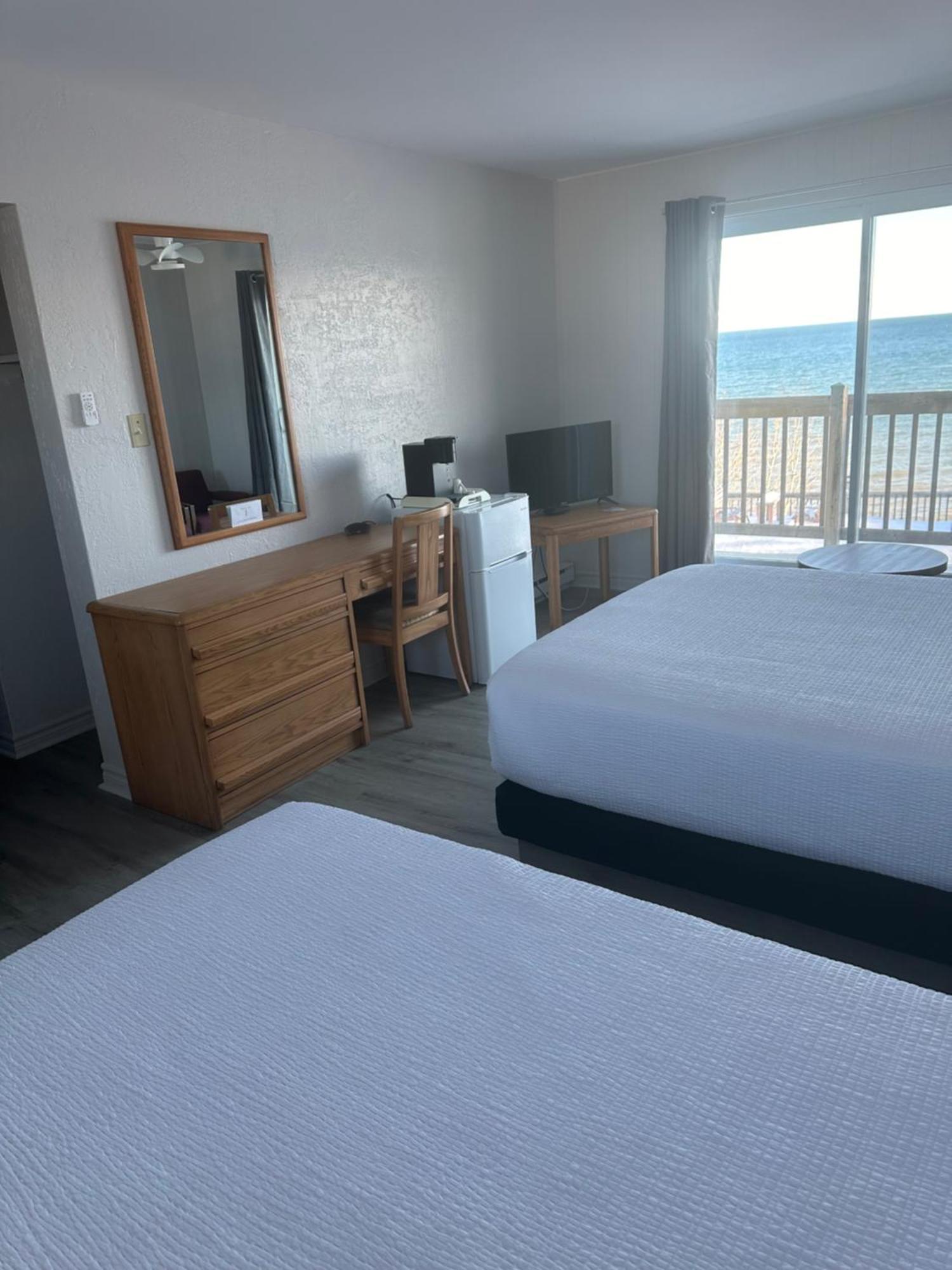 Motel Carleton Sur Mer Экстерьер фото
