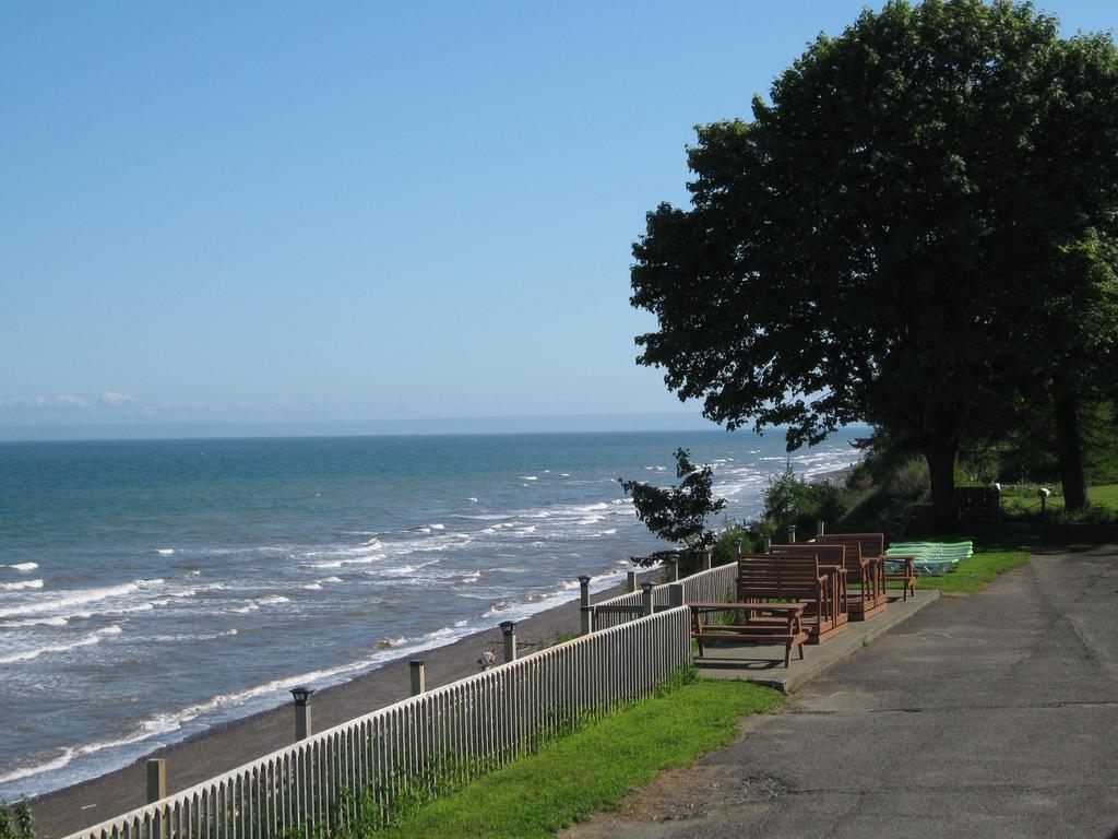 Motel Carleton Sur Mer Экстерьер фото